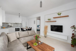 G Berdufi 2 bd with parking in Eloúnda